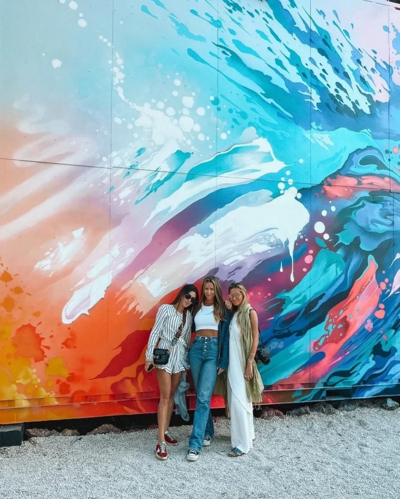 Create-unforgettable-memories-and-taking-stunning-pictures-with-the-backdrops-at-Wynwood-Walls