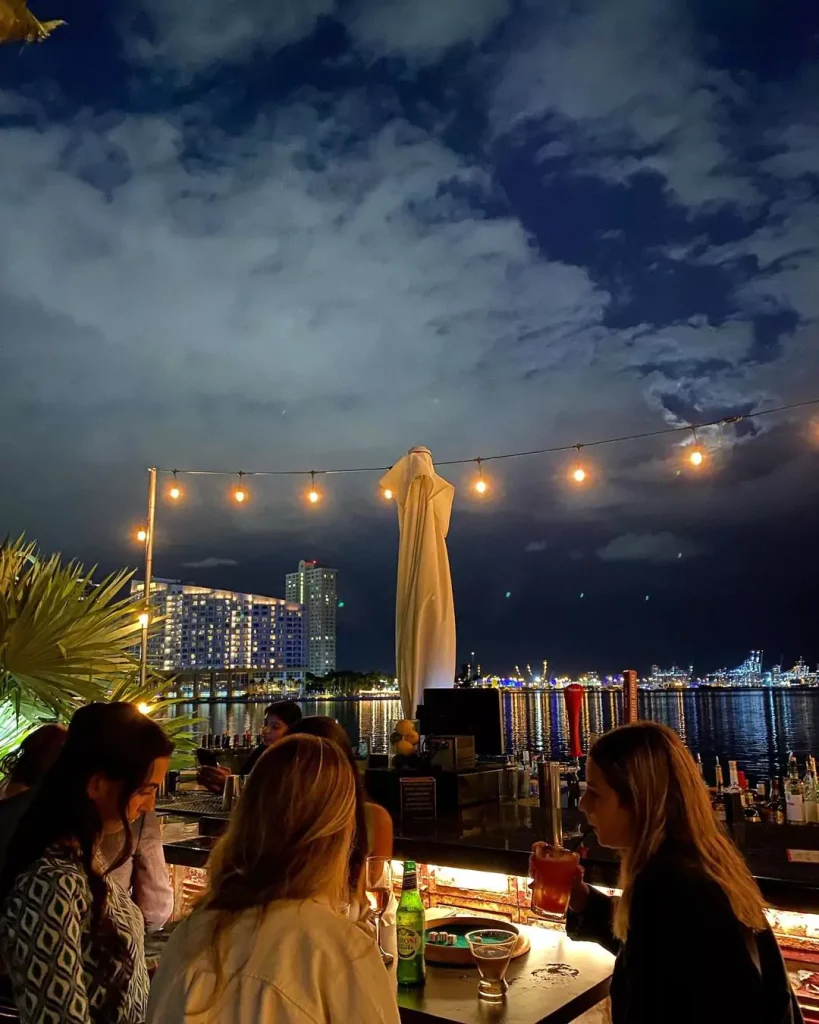 peers-having-dinner-at-the-instagrammable-crazy-about-you-restaurant-in-miami