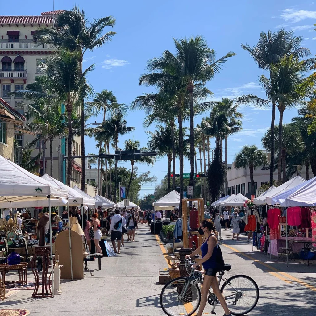 Head-over-to-the-Lincoln-Road-Mall-a-pedestrian-mall-for-some-retail-therapy
