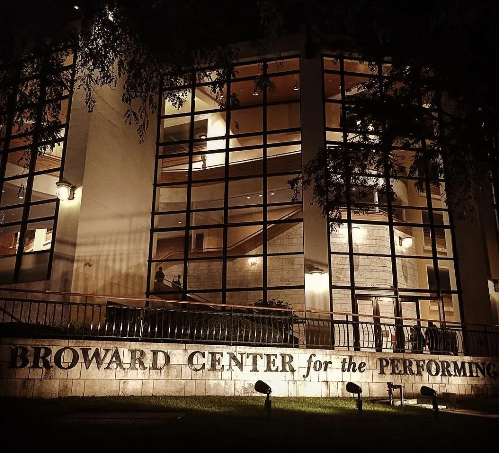 Visiting-the-Broward-Center-for-the-Performing-Arts-is-one-of-the-most-romantic-things-to-do-in-Fort-Lauderdale-at-night
